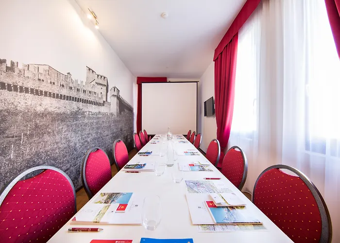 Boutique & Business Hotel La Tureta