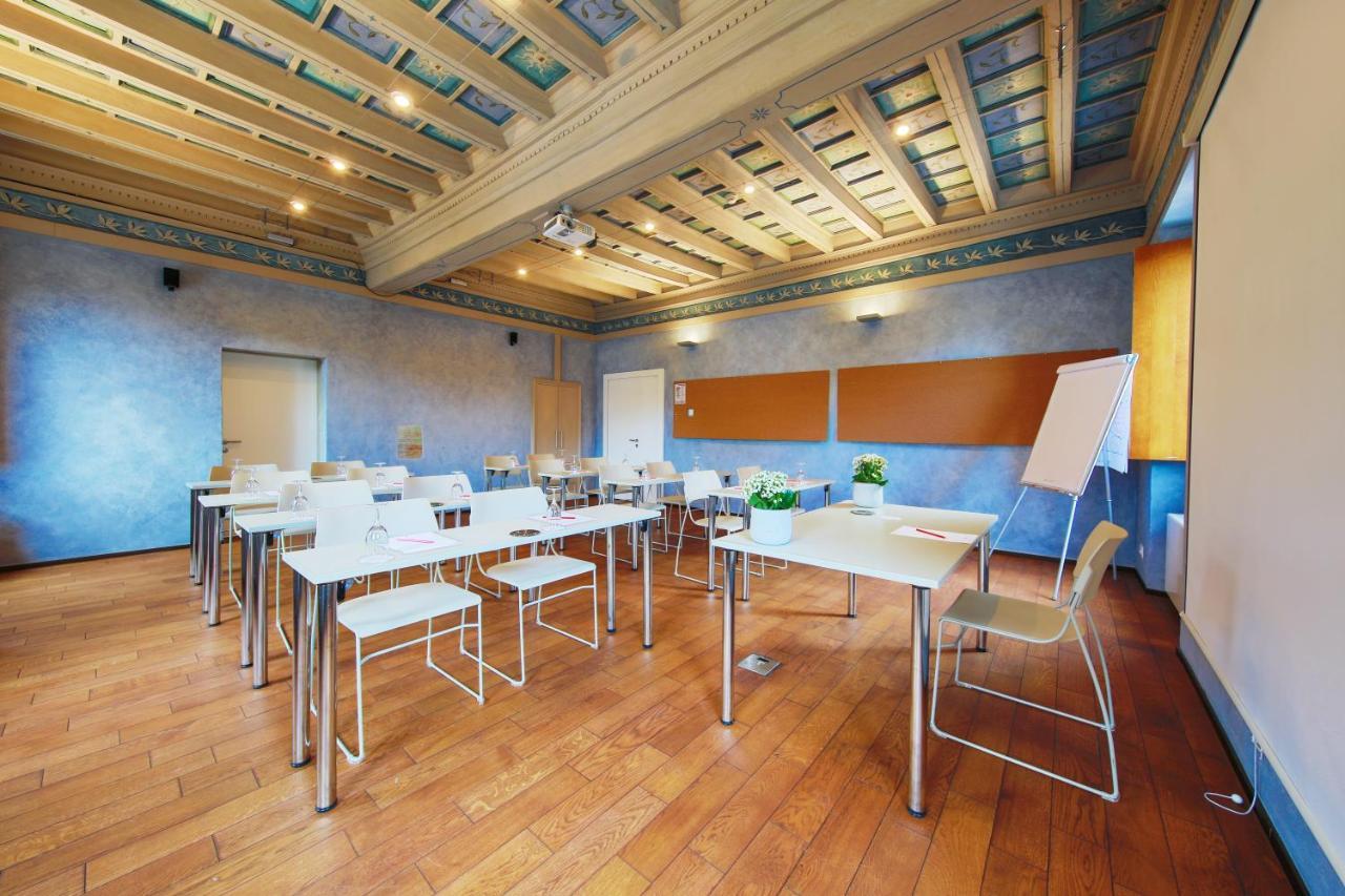 Boutique & Business La Tureta Hotel 4*